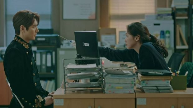 The King: Eternal Monarch King Lee Gon and Lieutenant Jung Tae-eul at police station swab